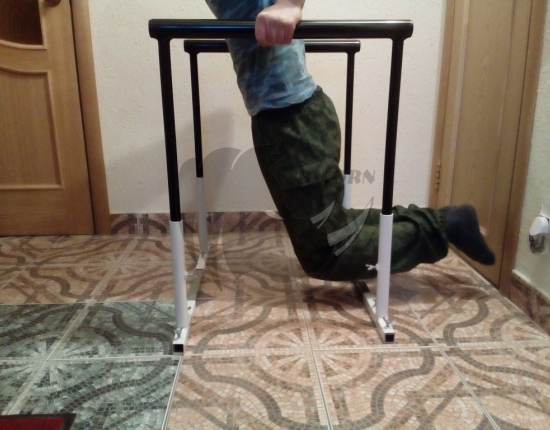 Брусья паралетсы складные напольные